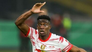 باريس سان جيرمان يخطط لضم مدافع لايبزيج 4 مانشستر يونايتد يبدأ اتصالاته لضم لاعب لايبزيج