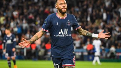 نيمار جونيور لاعب باريس سان جيرمان الفرنسي