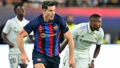 100 124622 robert lewandowski bayern barcelona 700x400