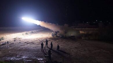 591D0B9F 5D6D 4AFE 8B20 C139E853F630