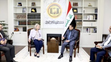 62250683 7AB2 4596 8441 5D07E484E45B