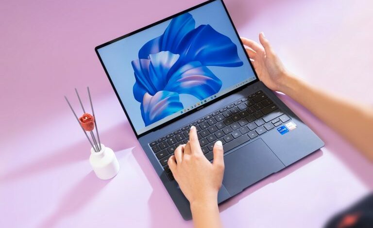 تعرف على مواصفات لاب توب “HUAWEI Mate Book X Pro” الجديد (صور) 11 huawei matebook x pro 5main62e7b7f376a9c 768x512 1