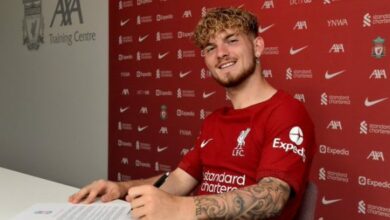 ليفربول يُعلن تجديد عقد هارفي إليوت 3 ليفربول يجدد عقد إليوت رسمياً