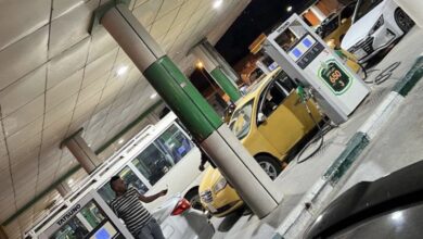 39E09AEB 3D67 49A3 8FD2 E801A709C17C