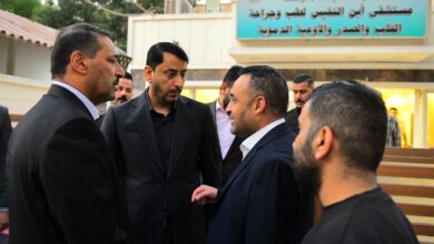 الغزي ووزير الصحة يتفقدان جرحى التظاهرات في مستشفى ابن النفيس (صور) 3 BCDD8A49 6378 47FC BE5A 712FED652F3D