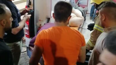 E8AD389B 64DE 48A5 A935 7F5D2D695689