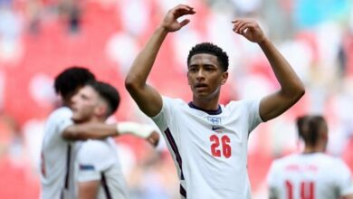 بوروسيا دورتموند يحدد سعر بيلينجهام