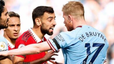 100 104003 debryne mancity manutd tshirt 700x400