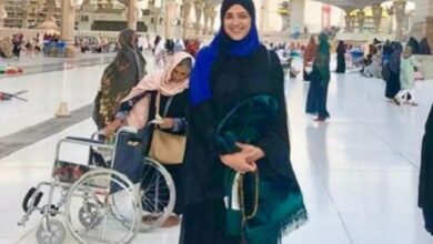 196 142322 yasmine abdelaziz umrah 700x400
