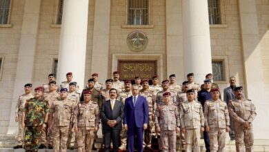 DB52E57C B335 48F5 AD90 33C1B213653E