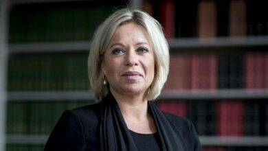 بلاسخارت والبعثة الدبلوماسية تصلان إلى مبنى مجلس النواب 3 IMG 20221027 190022 626