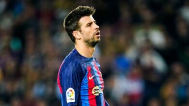 بيكيه خارج حسابات برشلونة في الكلاسيكو