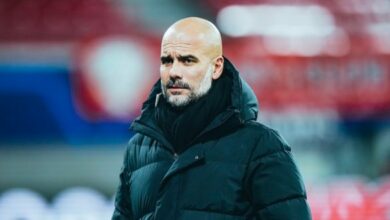 جوارديولا يستهدف التعاقد مع مدافع إنتر