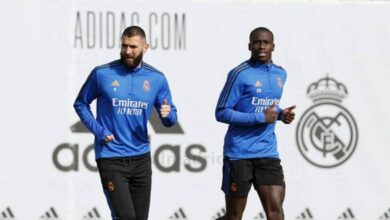 ميندي وبنزيما يواصلان التدرب بشكل منفرد