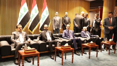 40E4A871 BACC 4B21 A44E 1ECADBF04AF8