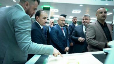 861D7245 804B 4162 8450 76F8C792AF70