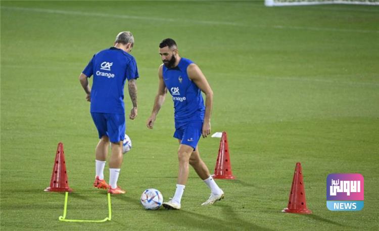 الاصابة تجبر بنزيما على مغادرة تدريبات فرنسا ومخاوف من غيابه عن كأس العالم 1 large 1 9