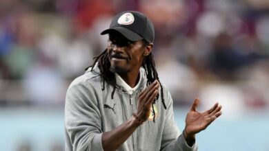 سيسيه يدخل التاريخ من أوسع الأبواب