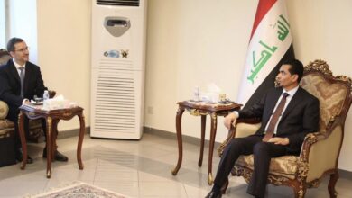 153B7926 3315 4C30 8272 2A73894F367C