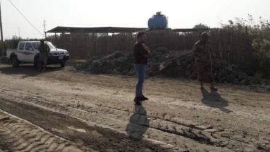 المباشرة بردم المنافذ المتجاوزة على تحويلة شط الديوانية 5 1BA06119 ED71 485D A986 E724EDD25411