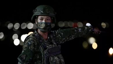 32986091 9621 40D7 95F4 C144330C4D15