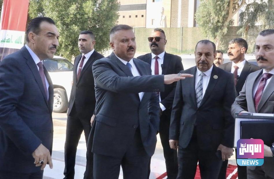 وزير الداخلية يوجه بتشكيل خلية استخبارية لتسلم الملف الأمني في ثلاث محافظات 1 47975903 210A 4A3C A838 EE1502A20F50