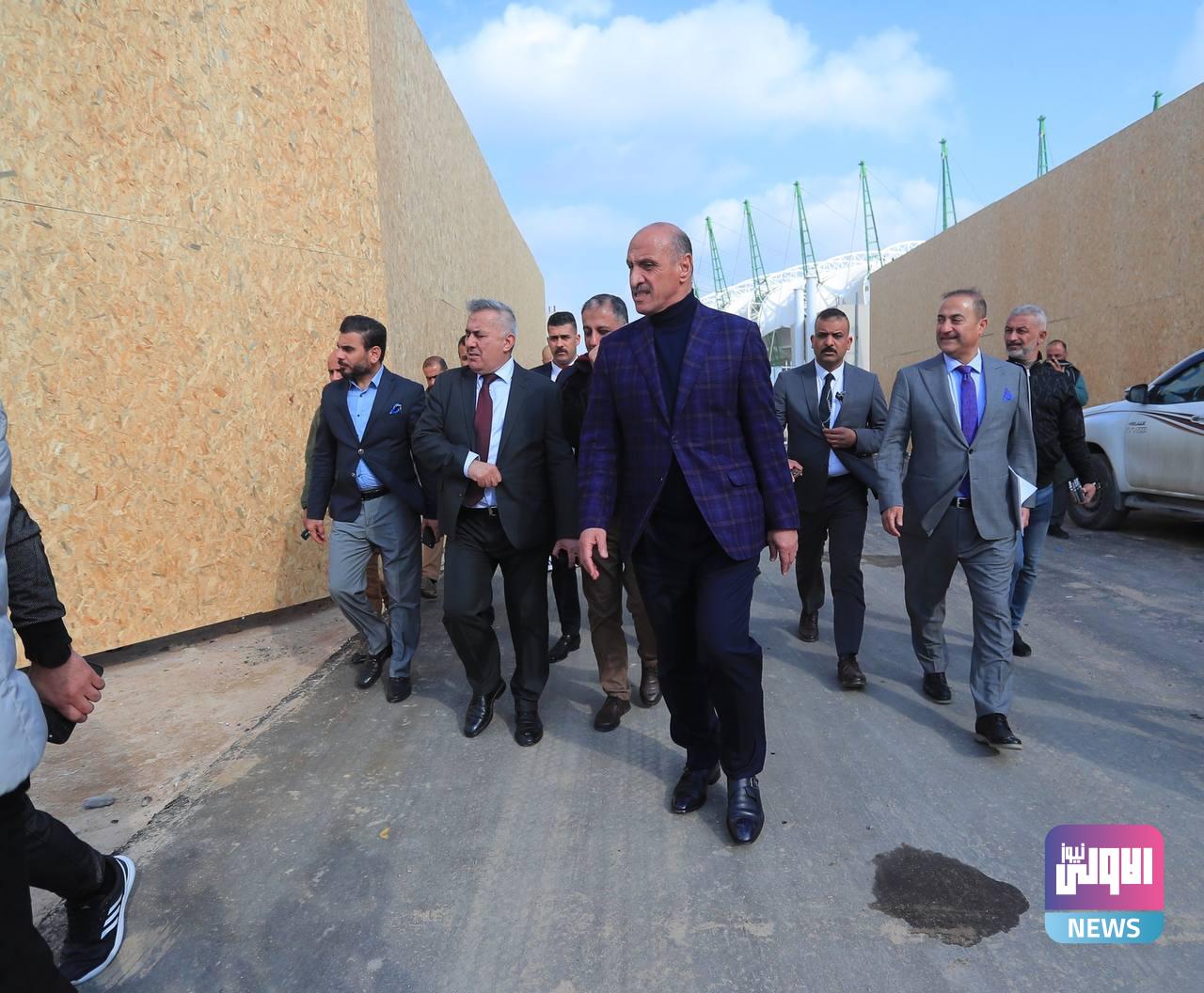 رئيس الاتحاد العراقي لكرة القدم يزور ملعبَ الميناء 1 68bfca06 71ad 447f 8122 d925baaa5d07