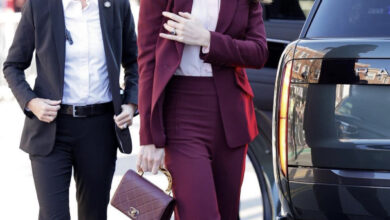 AEE9A0B6 C25D 47B9 8836 79AA9ECD8472