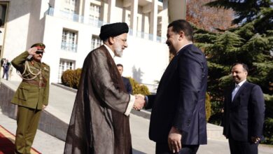 B4245BEB 8499 48EB BF5E 8A8843A9D17E