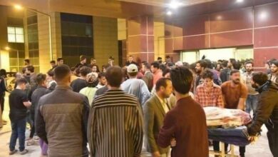 D15CF65B 98B9 416A 9474 760EC2B751EC