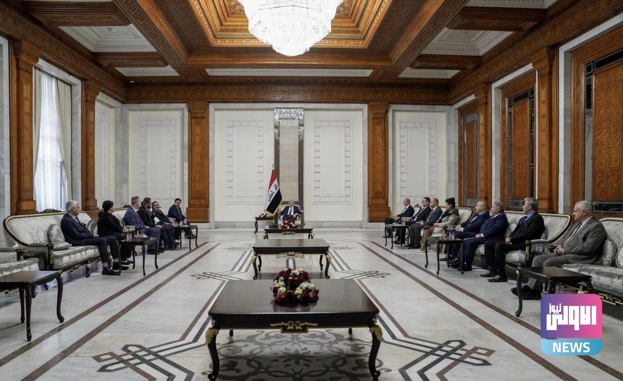 رئيس الجمهورية يشدد على أهمية عودة الأدباء والمثقفين المغتربين إلى العراق 1 E50EB5CA 7FB1 4001 938E 32AC95A62FDB