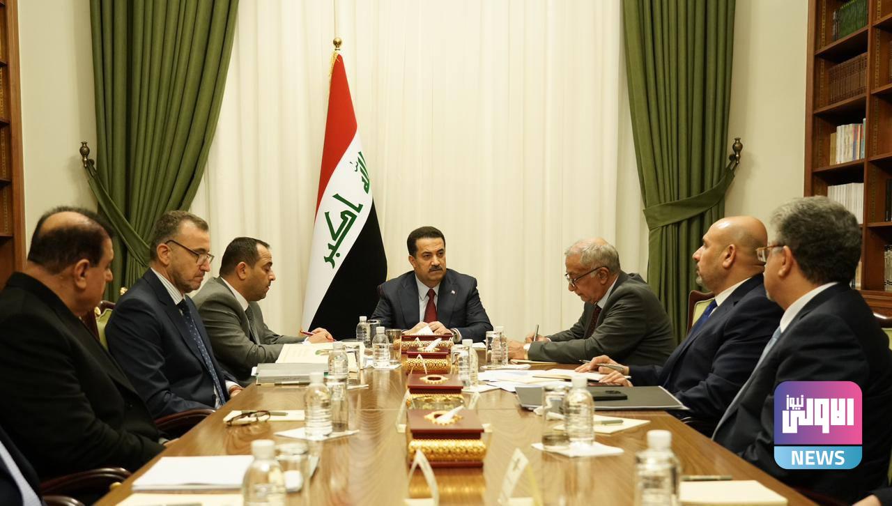 السوداني: لدى الحكومة خططاً ستراتيجية لمعالجة قطاع الكهرباء والنهوض بواقعه 1 IMG 20230105 100431 379