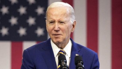 14220E4A 8F8F 4919 BEB9 F8E225321F7A