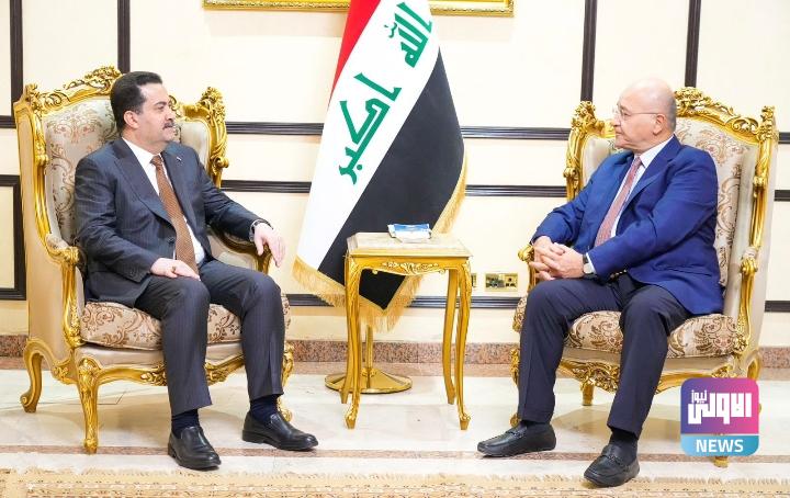 رئيسا الوزراء والجمهورية السابق يبحثان خطوات الحكومة بتطبيق ما تبنته في برنامجها الوزاري 1 IMG ٢٠٢٣٠٢٢٣ ١٤٠٣٣٧