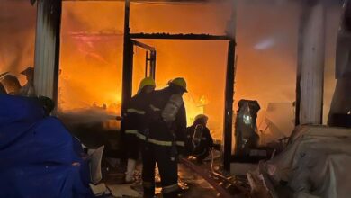 الدفاع المدني تنتشل جثة حارس أجنبي الجنسية وتخمد حريقاً ببناية تجارية في البصرة (صور) 3 IMG ٢٠٢٣٠٢٢٥ ١٠٣٠٤٣