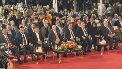 258B2F26 A9AF 42AA 8739 F2B4914F6C58