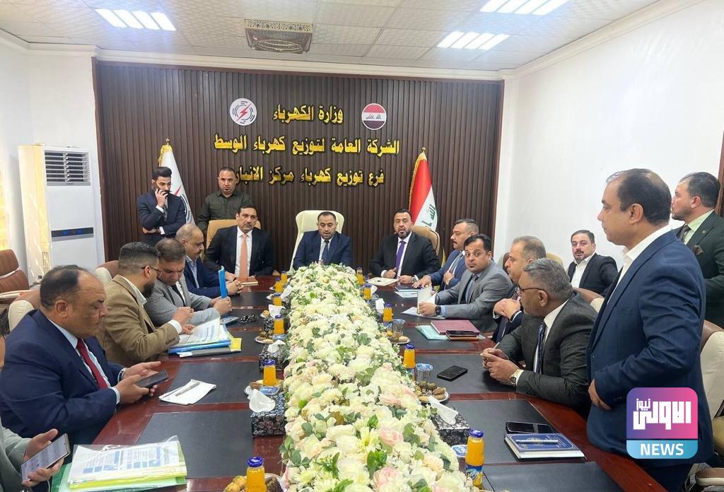 وزير الكهرباء يوعز بوضع خارطة طريق لتحسين تجهيز الطاقة 1 IMG ٢٠٢٣٠٣٠٢ ١١٣٦٣٩