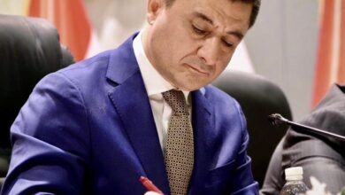 379CEC5D CB28 4445 86AF 1EA6EA2C20E2