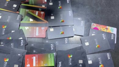 63D5940D A014 40EE B2CF 40221CEB480D