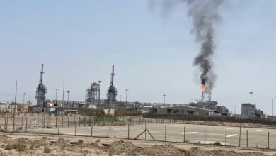 FBE660B5 EB6A 4318 A832 7DA9E409A761