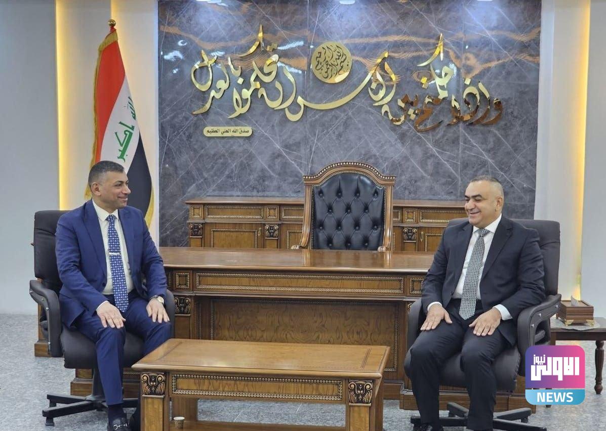 رئيسا النزاهة ومحكمة استئناف ذي قار يبحثان تعزيز القدرات بمكافحة الفساد 1 IMG ٢٠٢٣٠٥٠٧ ١٤٠٢١٩