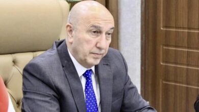 46872103 1E19 433F 9BA7 191E2AA63B84