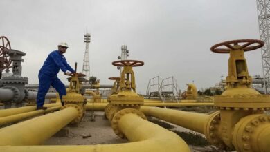 النفط النيابية تعلن التوجه لتوقيع عقود جديدة لاستثمار الغاز غرب العراق 4 IMG 5550