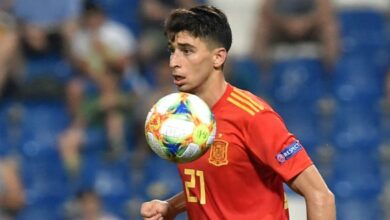 ريال بيتيس يعلن ضم مارك روكا