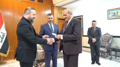 upload 1690904517 19438035112