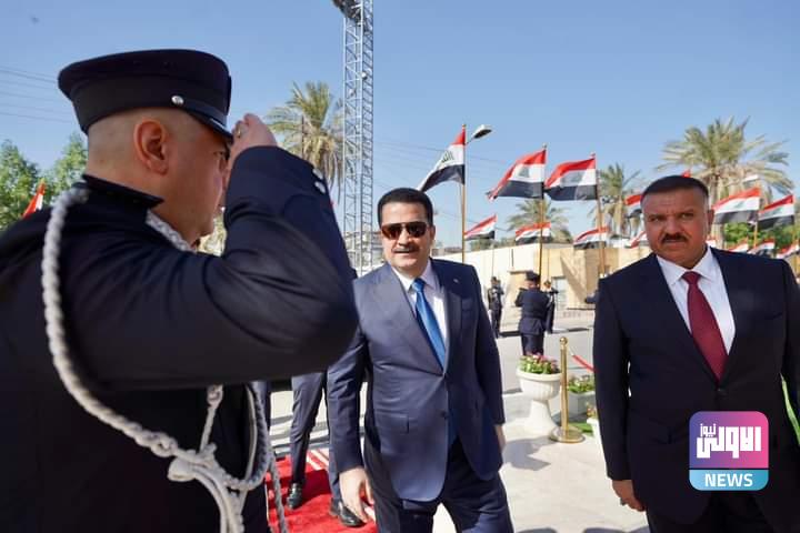 رئيس الوزراء يحضر حفل تخرج الدورة (28) للمعهد العالي والدورة (53) التأهيلية للضباط (صور) 12 FB IMG 1696062660775