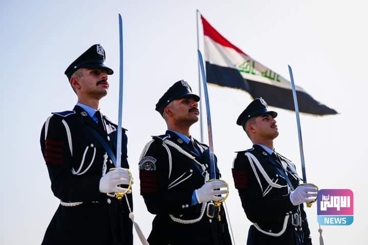 رئيس الوزراء يحضر حفل تخرج الدورة (28) للمعهد العالي والدورة (53) التأهيلية للضباط (صور) 14 FB IMG 1696062681819