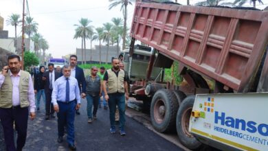 محافظ بغداد يعلن المباشرة بتأهيل 5 محلات سكنية في الكريعات 6 IMG 8289