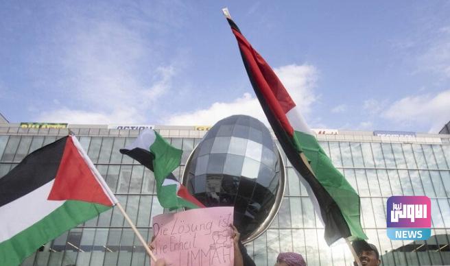 آلاف المتظاهرين في كندا يطالبون بوقف إطلاق النار في غزة 1 Screenshot 2023 11 26 08 07 10 06 40deb401b9ffe8e1df2f1cc5ba480b12