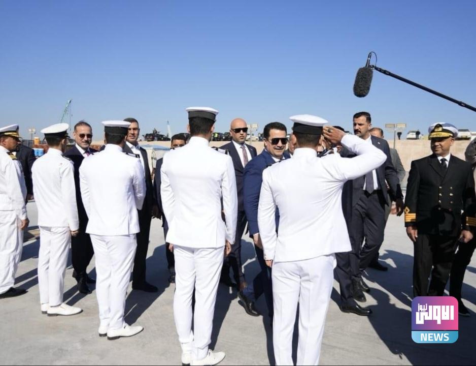 رئيس الوزراء يتفقد ميدانياً مشروع ميناء الفاو الكبير 1 upload 1701511439 1277990084 edit 766689514545620